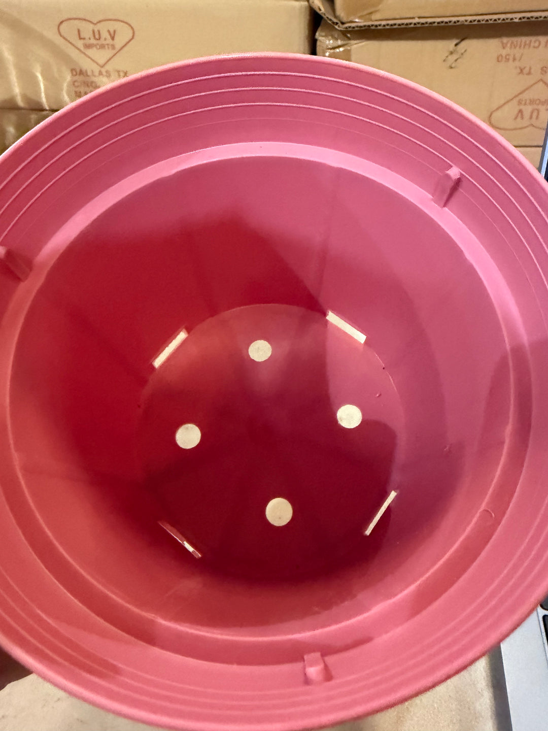 MISC. PLASTIC POTS