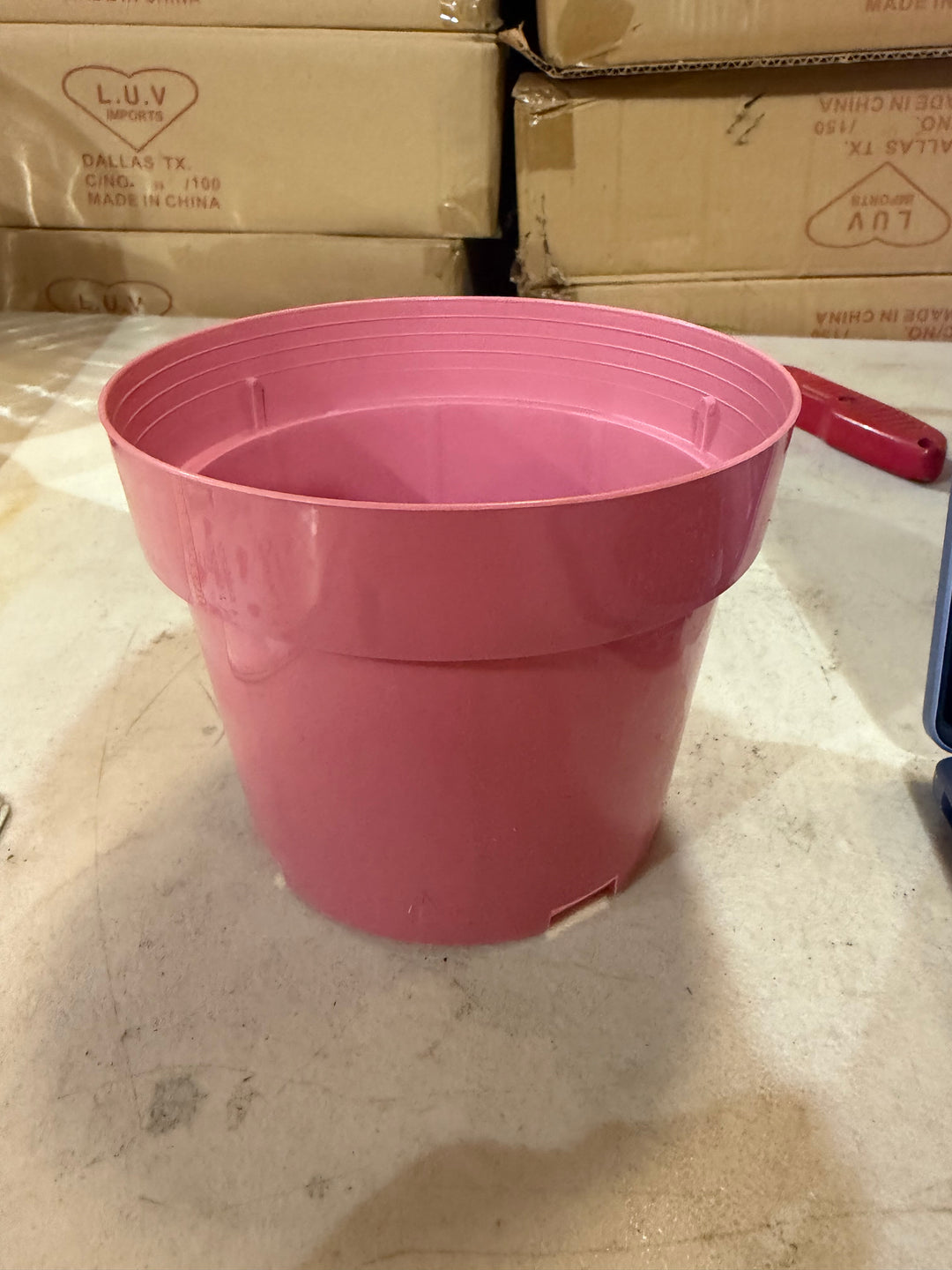 MISC. PLASTIC POTS