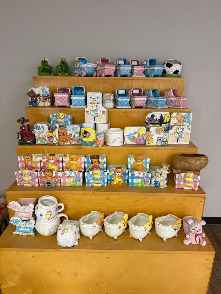 MISC CERAMIC/BABY NOVELTIES (55 Pieces)